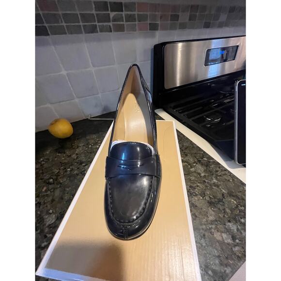 MICHAEL KORS BUCHANAN FAUX BLUE PATENT LEATHER MID LOAFER SZ 9.5M SOLD OUT NIB - Picture 3 of 4